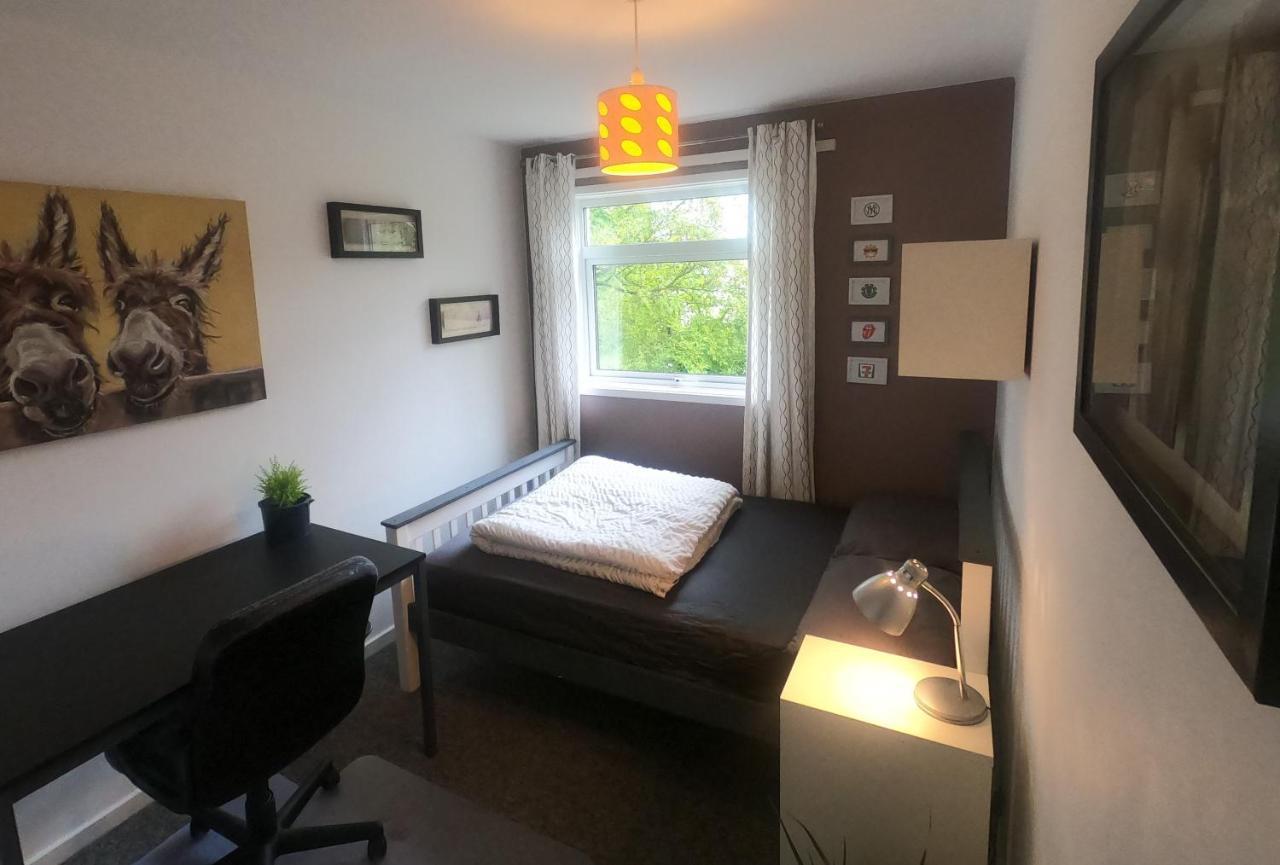 Hotel Hampton House Northampton Esterno foto